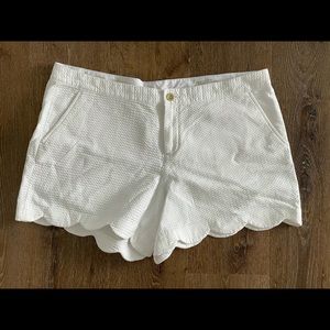 Lilly Pulitzer Callahan Buttercup Shorts Scalloped